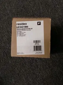 NEW! RESIDEO L8124C1003 TRIPLE AQUASTAT RELAY BURNER CONTROL AB