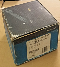 SURPLUS NEW HONEYWELL RM7840L 1018 AUTOMATIC PROGRAMMING CONTROL RM7840L1018