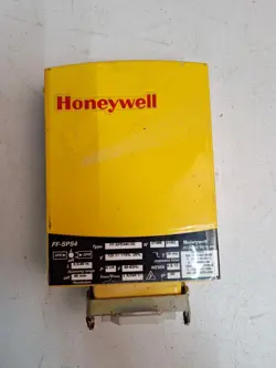 HONEYWELL SAFETY LIGHT CURTAIN/ PERIMETER GUARDING FF-SPS4 FF-SPE47CX2 (EMITTER)