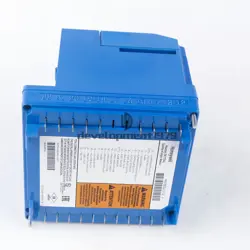 ONE NEW HONEYWELL RM7800L1012 BURNER CONTROL RM7800L 1012 RM7800 L 1012