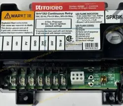 NEW HONEYWELL S8610U3009.UNIVERSAL INTERMITTENT PILOT IGNITION MODULE