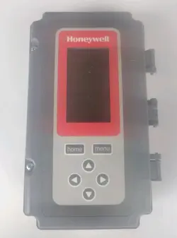 HONEYWELL T775M2006 TEMPERATURE CONTROLLER -USED, 30 DAY WTY (BIN 33)