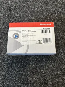HONEYWELL R7847A1033 R7847 A 1033 BURNER CONTROLLER