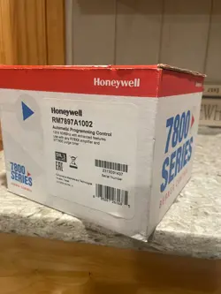 NEW HONEYWELL RM7897A1002  FLAME SAFEGUARD - NEW UNOPENED BOX, CURRENT DATE CODE