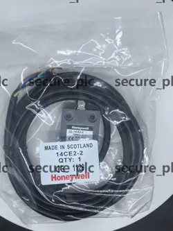 NEW 14CE2-2  HONEYWELL  LIMIT SWITCH IN BOX 14CE22