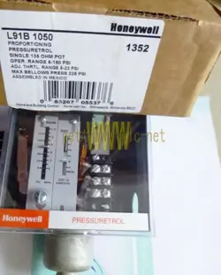 1050