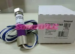 1PC NEW ORIGINAL HONEYWELL C7027A1049 C7027A-1049 FLAME DETECTOR SENSOR