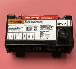 1PC HONEYWELL S8600M3001 IGNITION CONTROL MODULE EXPEDITED SHIPPING NEW IN BOX