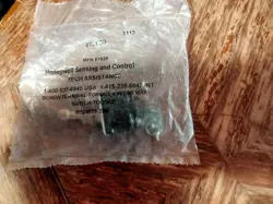 HONEYWELL TOGGLE SWITCH SENSING AND CONTROL 2TL1-3G