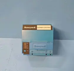 HONEYWELL RM7890A1056 7800SERIES BURNER CONTROL /W ULTRAVIOLET FLAME AMPLIFIER