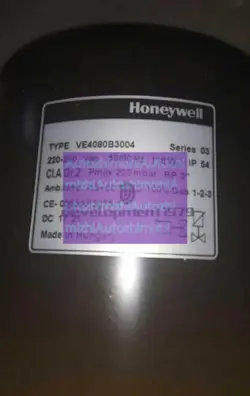 ONE NEW HONEYWELL SOLENOID GAS VALVES BURNER VE4080B3004
