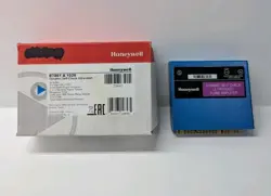 HONEYWELL R7861 A 1026 DYNAMIC SELFCHECK ULTRAVIOLET AMPLIFIER NEW OPEN BOX