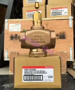 1PC NEW IN BOX HONEYWELL V5011P1020 CONTROL VALVE FEDEX OR DHL