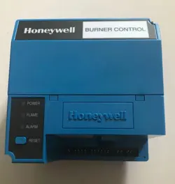 1PC NEW HONEYWELL RM7895B1013 BURNER CONTROL RM7895B1013 FAST SHIP US FREE TAX