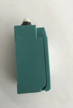 LIMIT TRAVEL SWITCH