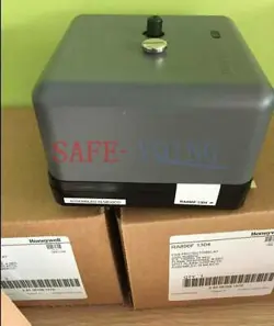 NEW 1PC HONEYWELL RA890F 1304 CONTROL BOX FOR BURNER CONTROLLER RA890F1304