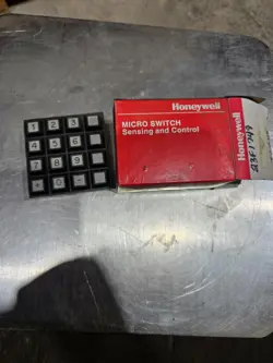 HONEYWELL 23F1749 KEYPAD