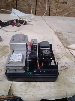 HONEYWELL RA890G1229 PROTECTOR RELAY