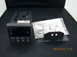 DIGITAL CONTROLLER UDC3300