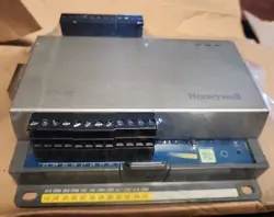 NEW HONEYWELL NOVAR