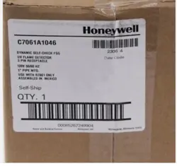 LONG WARRANTY EXPRESS NEW HONEYWELL C7061A 1046 UV FLAME DETECTOR C7061A1046