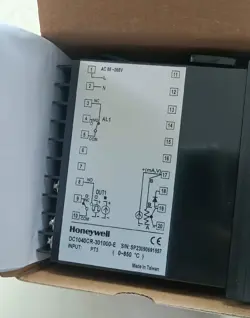DC1040CR-301000-E TEMPERATURE CONTROLLER
