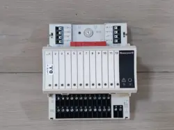 HONEYWELL XF823A BINARY INPUT MODULE WITH XSU823 BASE