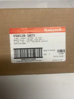 V5011N 1073 HONEYWELL  2 WAY DIRECT ACTING VALVE IN BOX V5011N1073