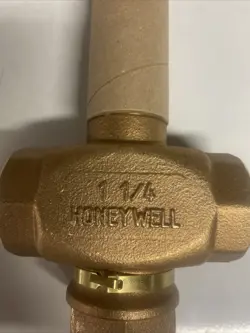 VALVE IN