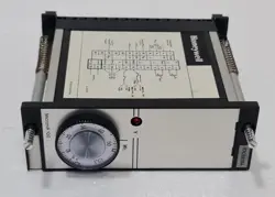 HONEYWELL R7420A1004 MICRONIK 100 TEMPERATURE CONTROLLER