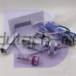 1PCS HONEYWELL C7035A 1049 C7035A1049 FLAME DETECTOR NEW