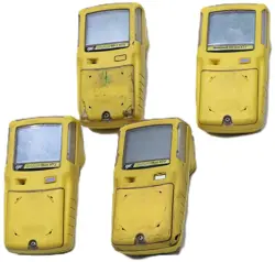 LOT OF 4 HONEYWELL GASALERTMAX XT II GAS DETECTOR