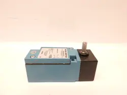 10A 600VAC B546