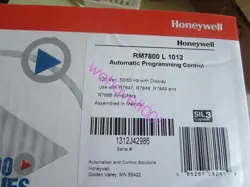 HONEYWELL RM7800L1012 BURNER CONTROL RM7800L1012 NEW EXPEDITED SHIPPING