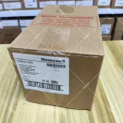 NEW SEALED HONEYWELL C7061A-1020 UV FLAME DETECTOR  FREE SHIPPING