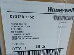 EXPRESS SHIP NEW IN BOX HONEYWELL C7012A1152 UV FLAME DETECTOR C7012A 1152