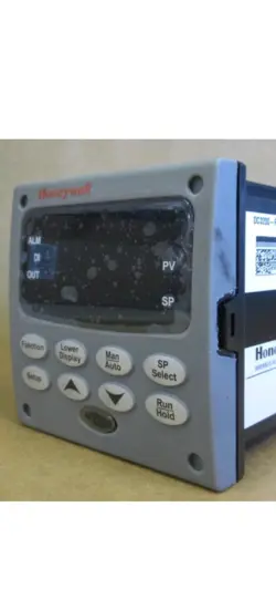 NEW HONEYWELL DC3200-RE-100R-160-00000-E0-0 120 VOLTS .