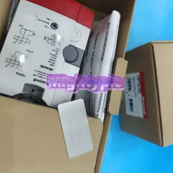 ONE NEW IN BOX  HONEYWELL CN6134A1003 ACTUATOR .