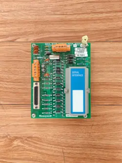 HONEYWELL MC-TSIM12 51303932-476 SERIAL INTERFACE MODBUS MODULE