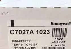 C7027A1023 FLAME DETECTOR SENSOR C7027A1023 NWE 1PC HONEYWELL