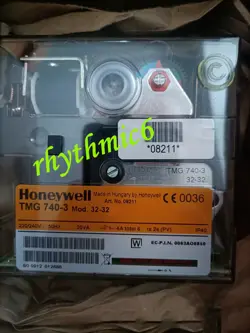 HONEYWELL TMG740-3 MOD32-32 CONTROLLERS