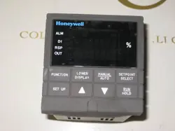 HONEYWELL DC300C-0-0A0-01-0000-0 VERSA