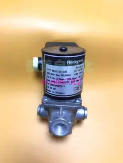 1PCS USED HONEYWELL VALVE YE4015A1005