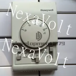ONE NEW HONEYWELL TEMPERATURE CONTROLLER T6375B1153~