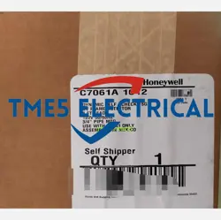 BRAND NEW HONEYWELL C7061A 1012 FLAME DETECTOR