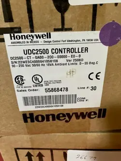 DC2500-CT-0A00-200-00000-E0-0 HONEYWELL UDC2500 CONTROLLER