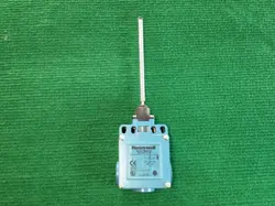 1PCS NEW FIT FOR HONEYWELL GLEA01E7B TRAVEL SWITCH