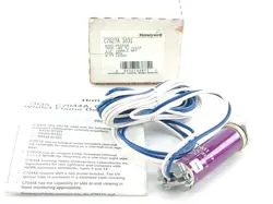 NEW HONEYWELL C7027A1031 ULTRAVIOLET FLAME DETECTOR MINI PEEPER