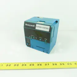 HONEYWELL RM7838 A 1014 BURNER CONTROL UNIT 120VAC