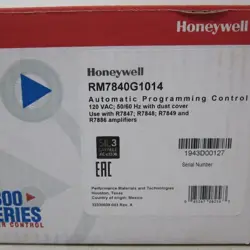 ONE NEW HONEYWELL RM7840G1014 FLAME BURNING CONTROLLER FREE DELIVERY/
